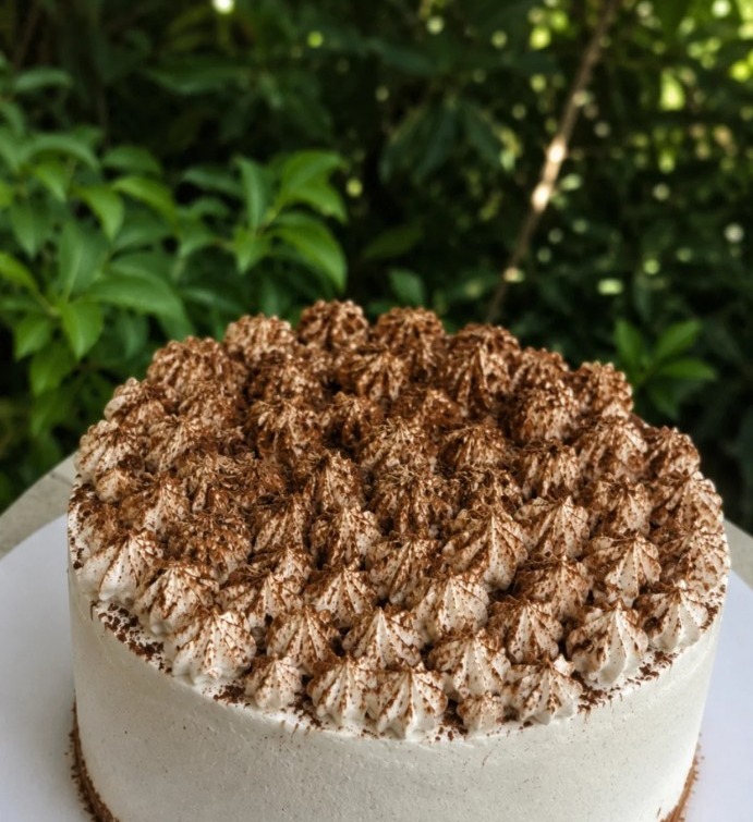 Tiramisu cake